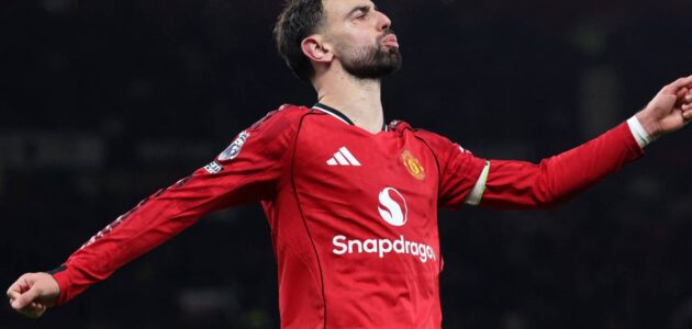 مانشستر يونايتد يفتح محادثات للتعاقد مع الدوري الإنجليزي “الوحش”