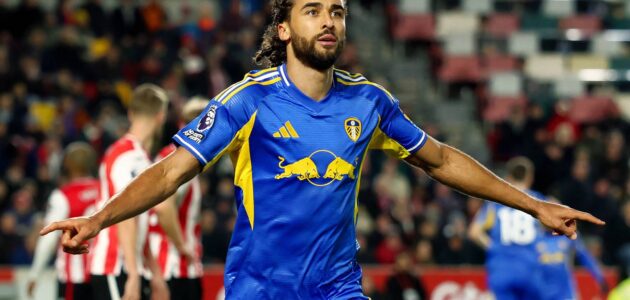 ليدز “يبحث” عن توقيع نجم الدوري الإنجليزي الذي كلف 47 مليون جنيه إسترليني