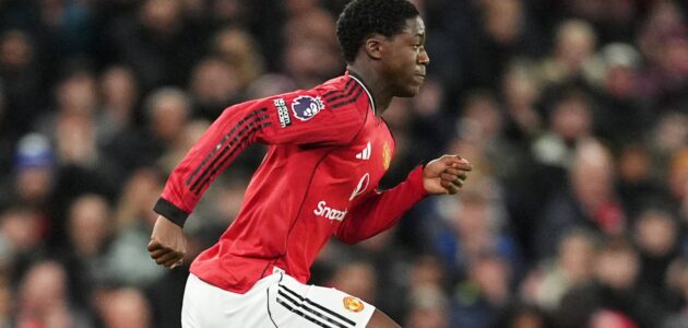 مانشستر يونايتد يطارد نجم الدوري الإنجليزي الذي “مثل رئيس الوزراء روي كين”