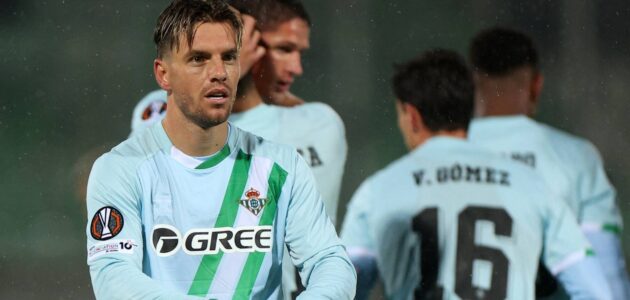 يجري نيوكاسل اتصالات للتعاقد مع نجم توتنهام السابق مقابل 20 مليون جنيه إسترليني +