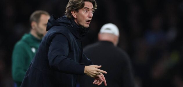 مدرب “الأعلى” 4-2-3-1 الآن هو الهدف الأول لتوتنهام ليحل محل فرانك