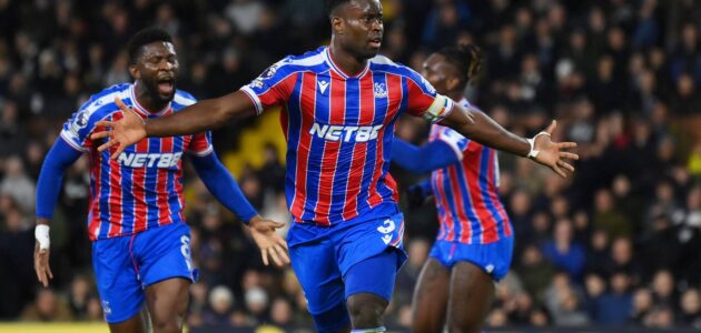 يجري كريستال بالاس الآن مناقشات داخلية حول صفقة التوقيع مع جوش أتشيمبونج