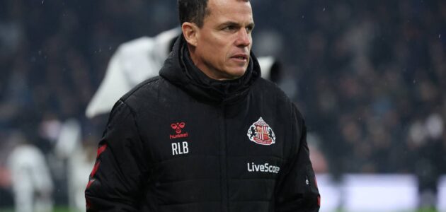 سندرلاند يجري محادثات مع جوناس أوملين مع ميلوول للتعاقد مع أنتوني باترسون